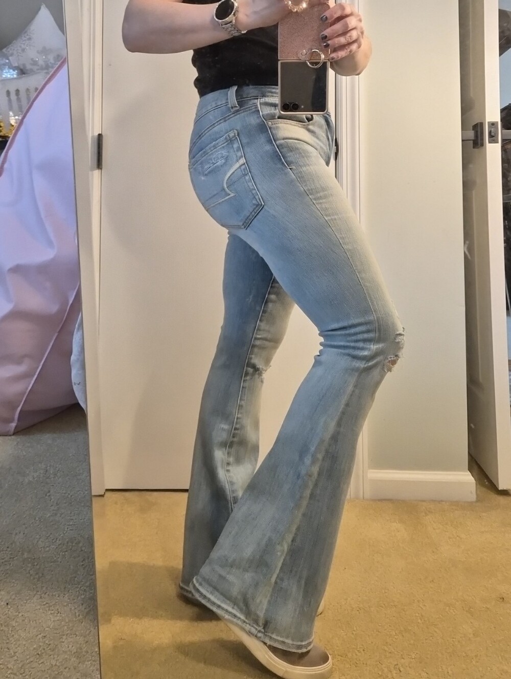 American Eagle Outfitters Hi-Rise boho artist bellbottom Jeans